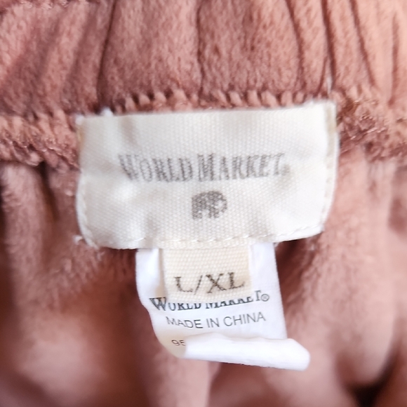 World Market Rose Pink Velvet Joggers Size L/XL - Picture 2 of 5
